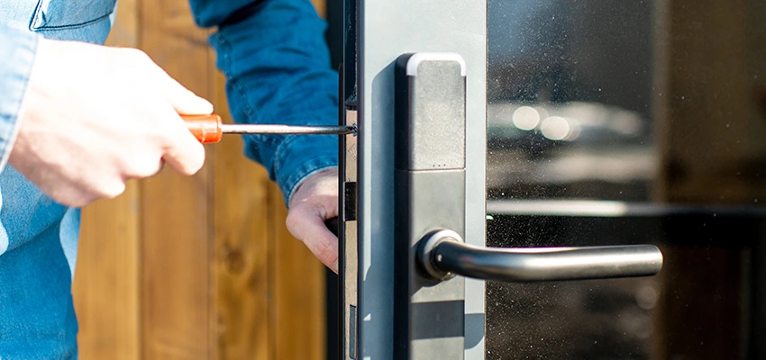 Aluminium Door Lock Replacement in Lemoore Station, California